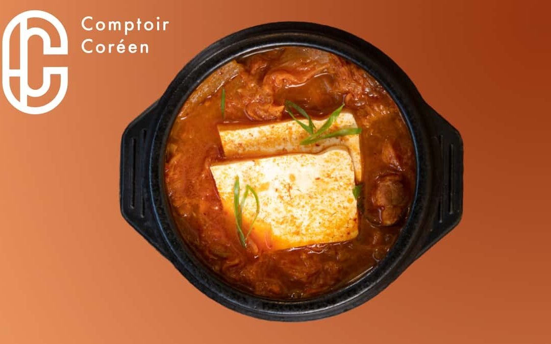 Kimchi jjigae, le ragoût coréen réconfortant au kimchi fermenté